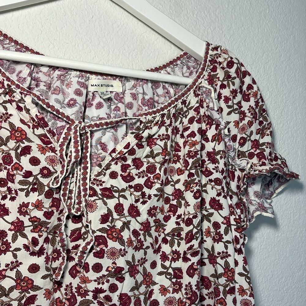 Max Studio Floral Print Women's Top Medium - Picture 3 of 4